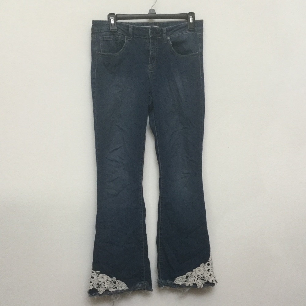 Altar'd State Raw Hem Caitlyn Crochet Bottom Dark Wash Flare Jeans Size 28